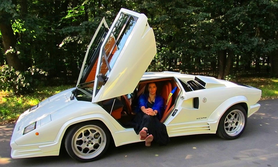 Качественная реплика Lamborghini Countach V6 215 л.c