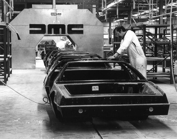 1982 DeLorean DMC-12 Винтажный тест-драйв