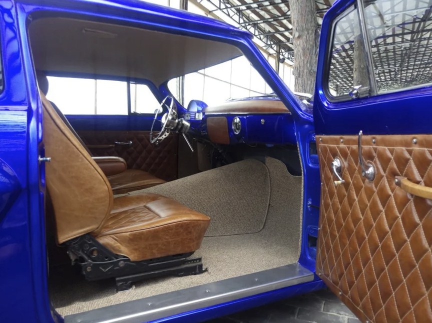Невероятно красивое купе из Волги ГАЗ-21 в стиле навороченных маскл-каров