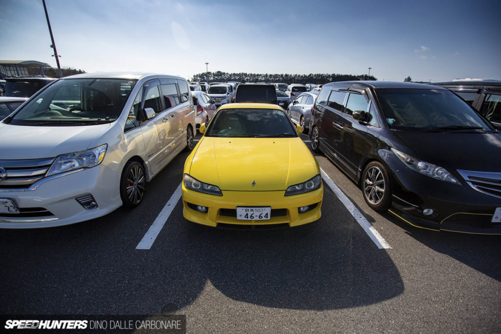 JDM-тюнинг - настоящий Токийский автосалон проходит на парковке