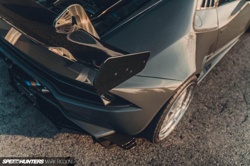 Lamborghini Huracan: Би-Турбо, широкофюзеляжный боди-кит, и колёсные диски BBS LM Alus 8