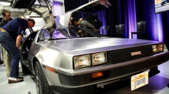 DMC планирует выпустить электрическую версию DeLorean