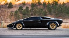 Образец для подражания - Lamborghini Countach S